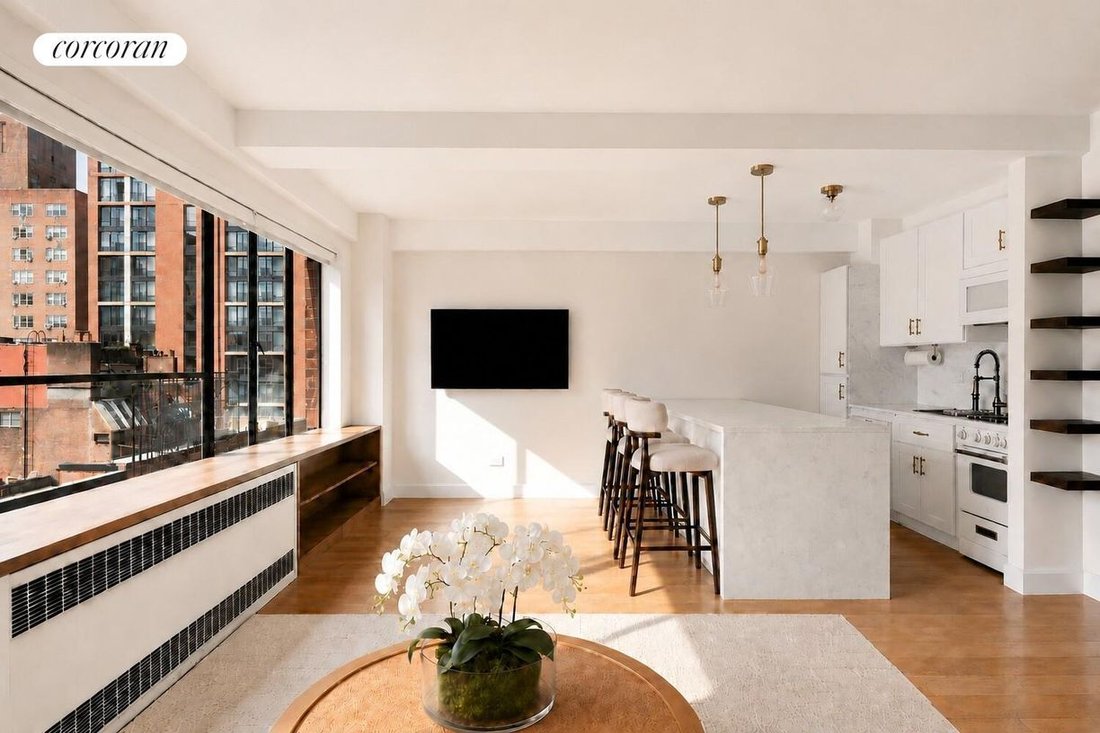 Co Op in New York, New York, United States 3 - 18652547