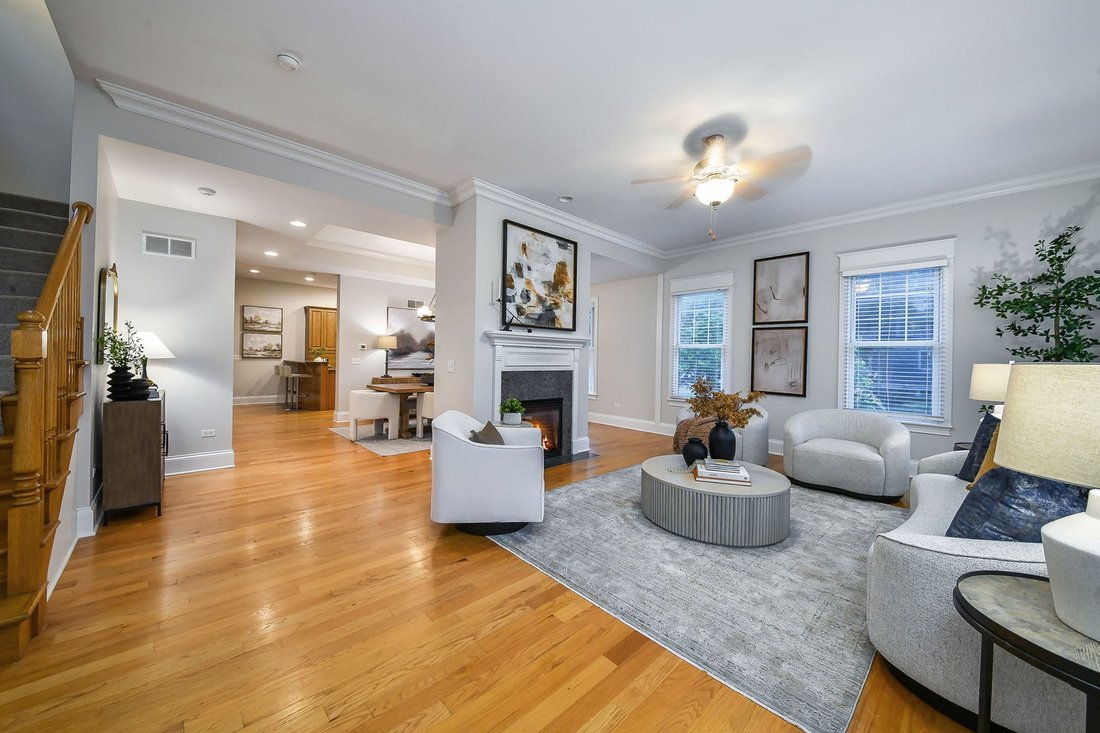 Townhouse in Naperville, Illinois, United States 2 - 18654303