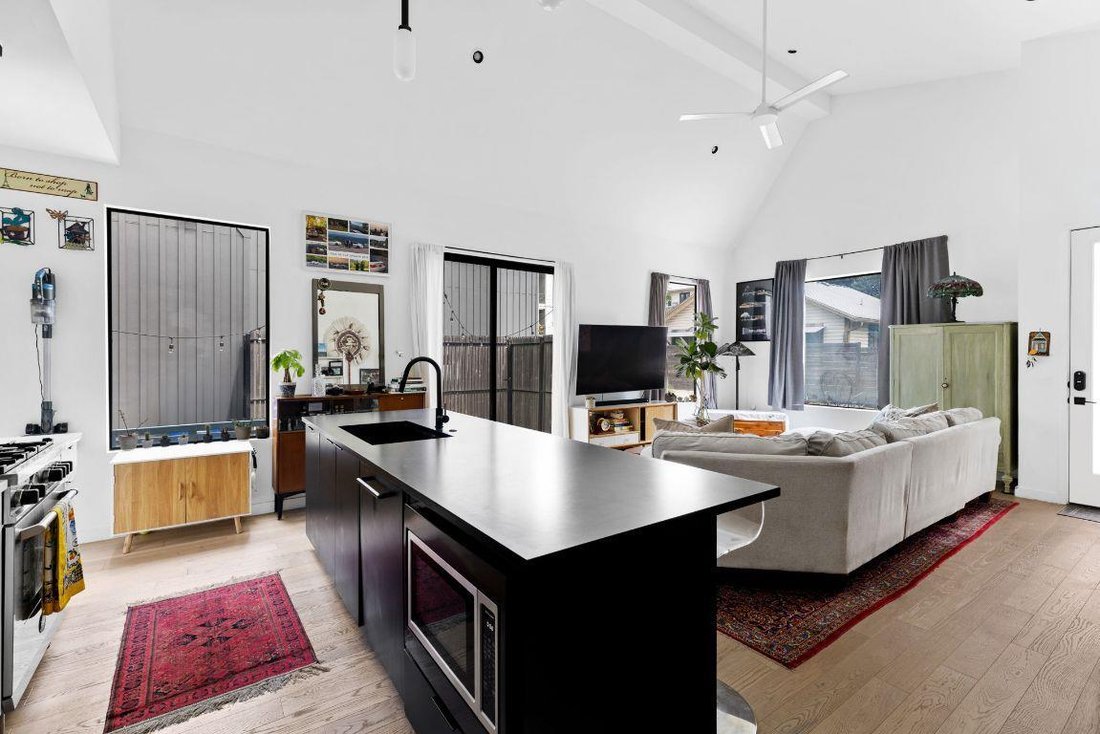 House in Austin, Texas, United States 3 - 18653493