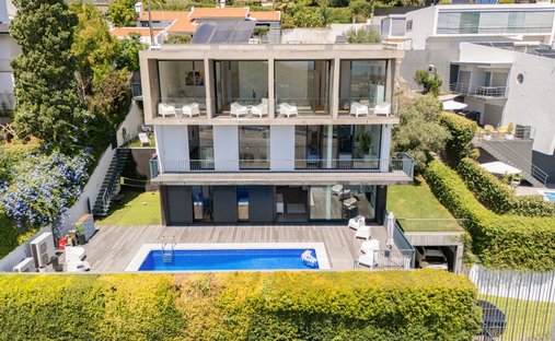 House in Oeiras e Sao Juliao da Barra, Paco de Arcos e Caxias, Lisbon, Portugal 1