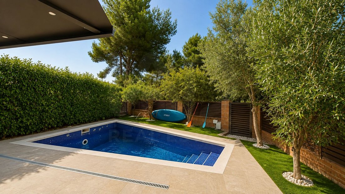 Townhouse in Cambrils, Catalonia, Spain 3 - 18655366