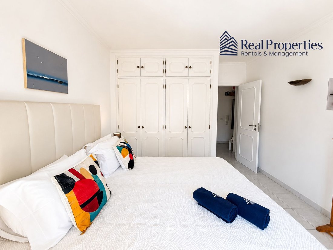 Apartment in Quarteira, Algarve, Portugal 2 - 18655294