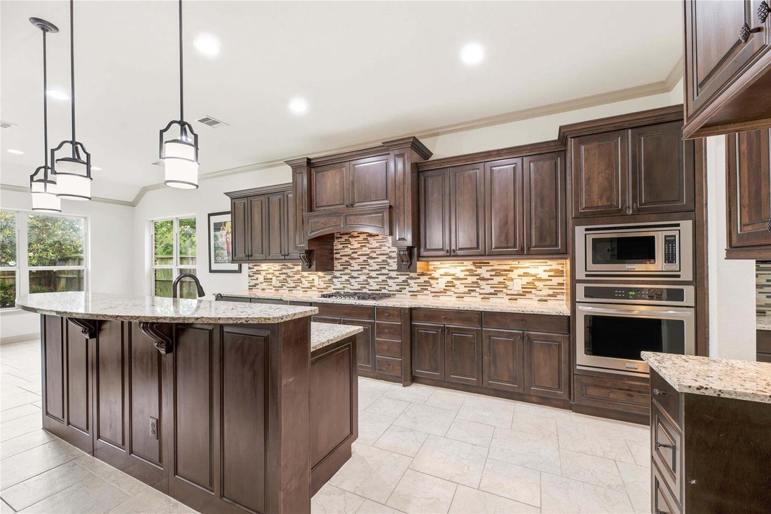 House in Katy, Texas, United States 5 - 18654893