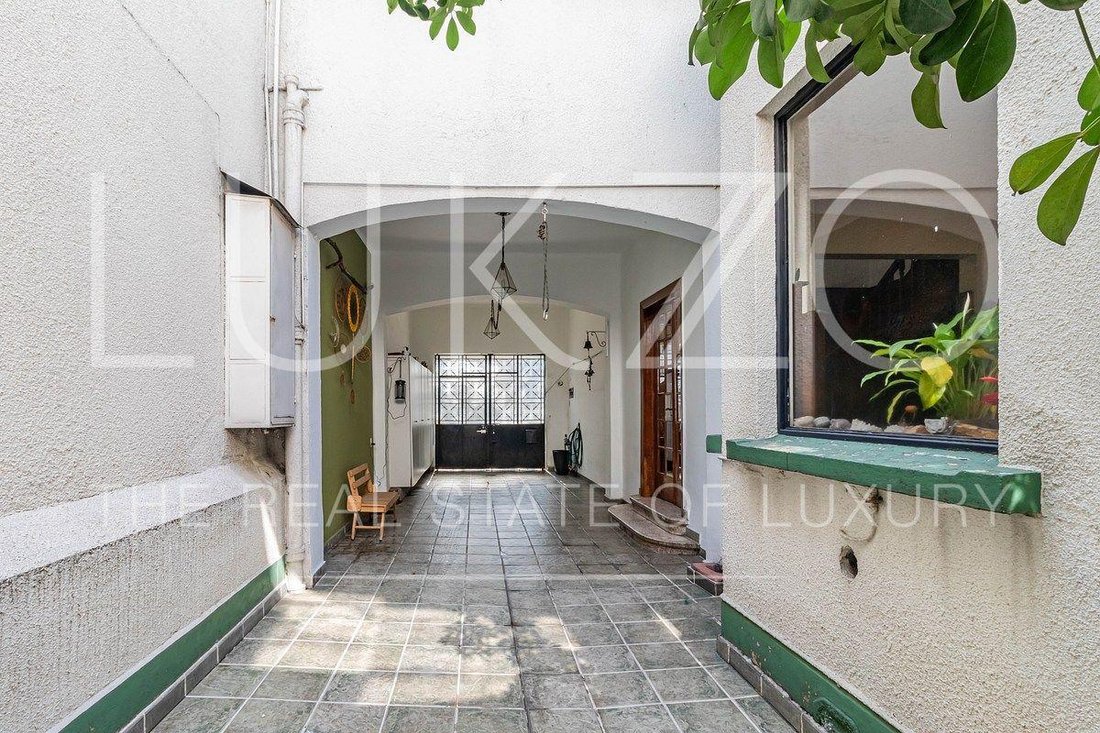 House in Mexico City, Mexico 4 - 18652706