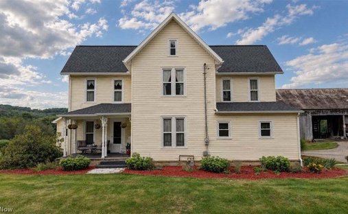 House in New Philadelphia, Ohio, United States 1