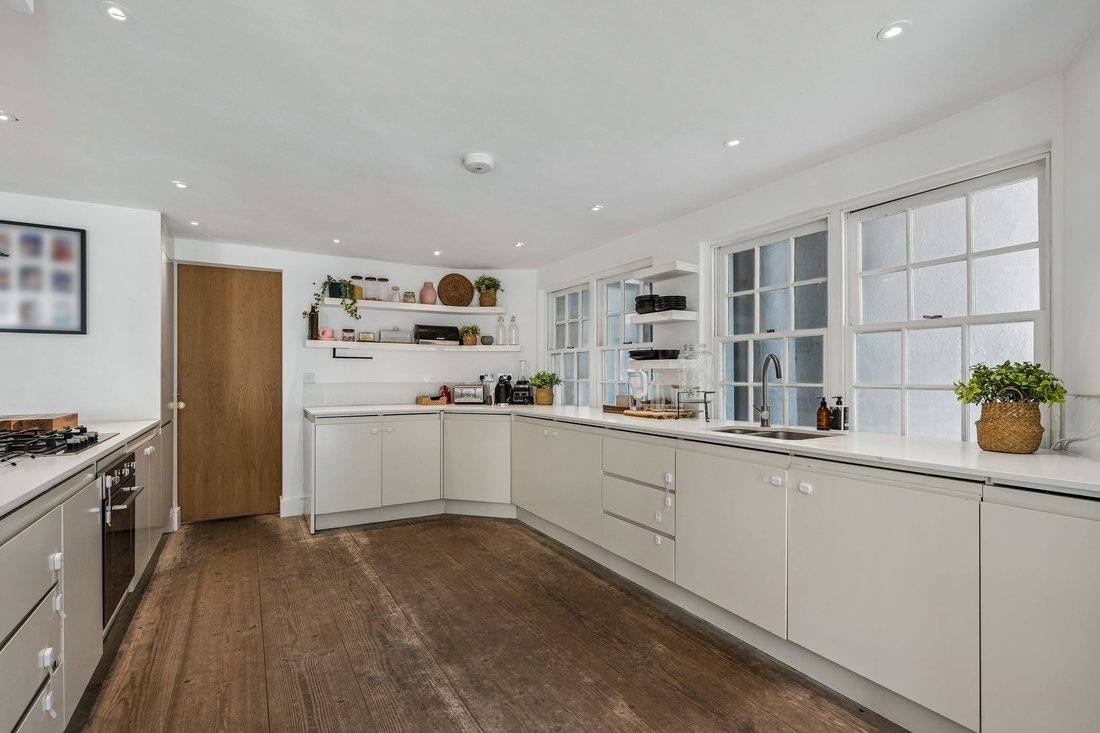 House in Hammersmith, Hammersmith and Fulham, England 4 - 18652885