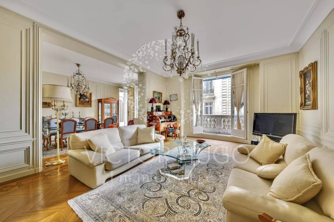Apartment in Bois de Boulogne, Paris 16e Arrondissement, Paris 1 - 15868731