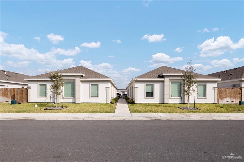 Edinburg, Texas, United States 1 - 18652882