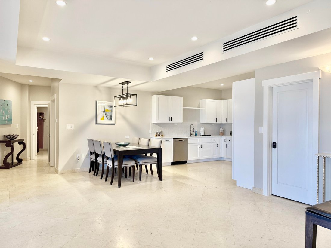 Condo in Cruz Bay, St. John, U.S. Virgin Islands 5 - 18652015