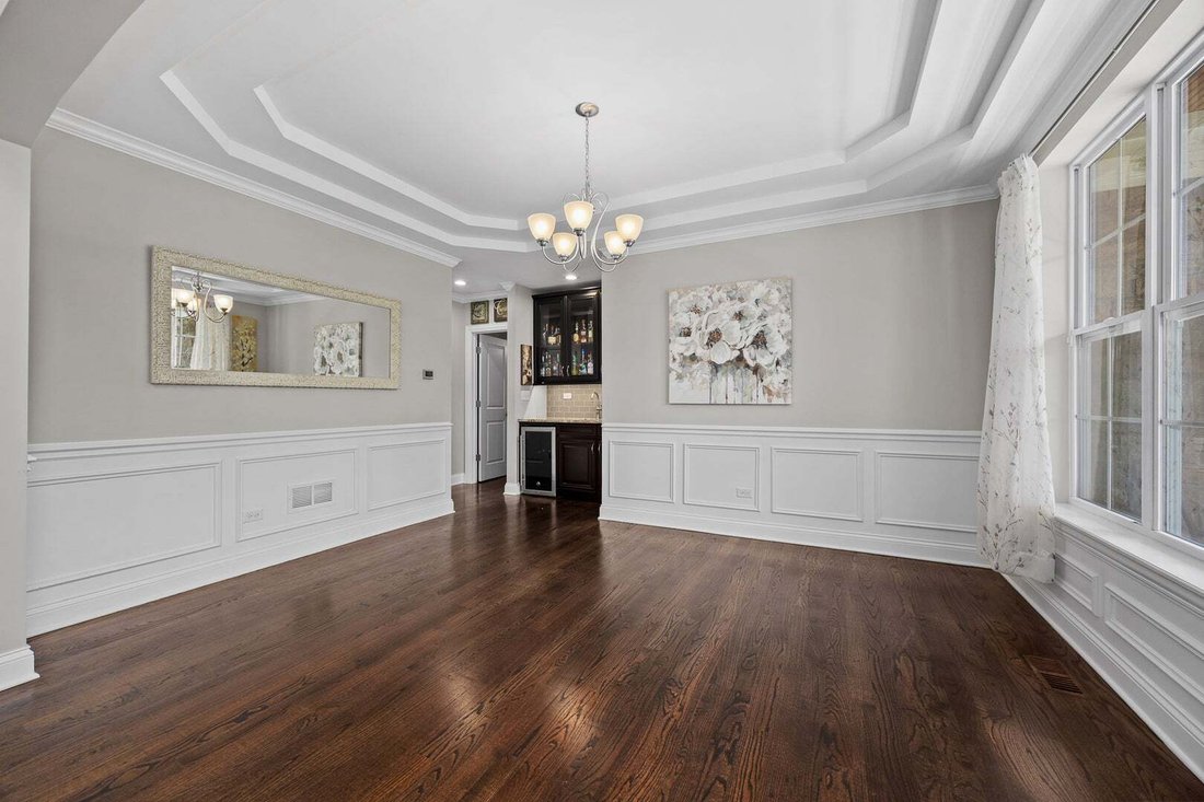 House in Downers Grove, Illinois, United States 3 - 18654262