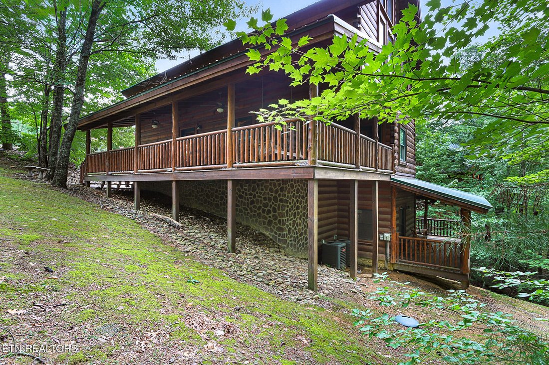 House in Sevierville, Tennessee, United States 2 - 18654688