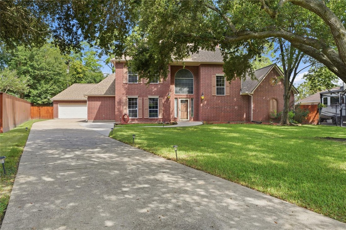 House in Dickinson, Texas, United States 1 - 18654967