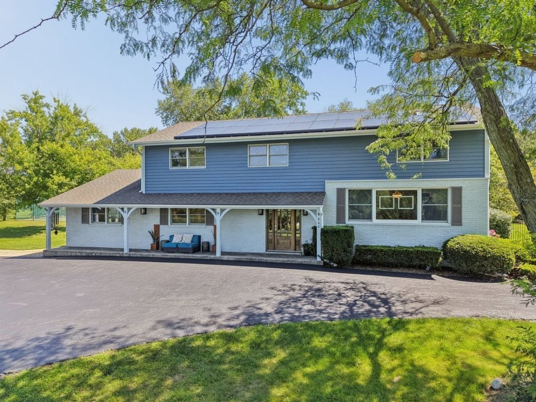 House in Libertyville, Illinois, United States 2 - 18656062