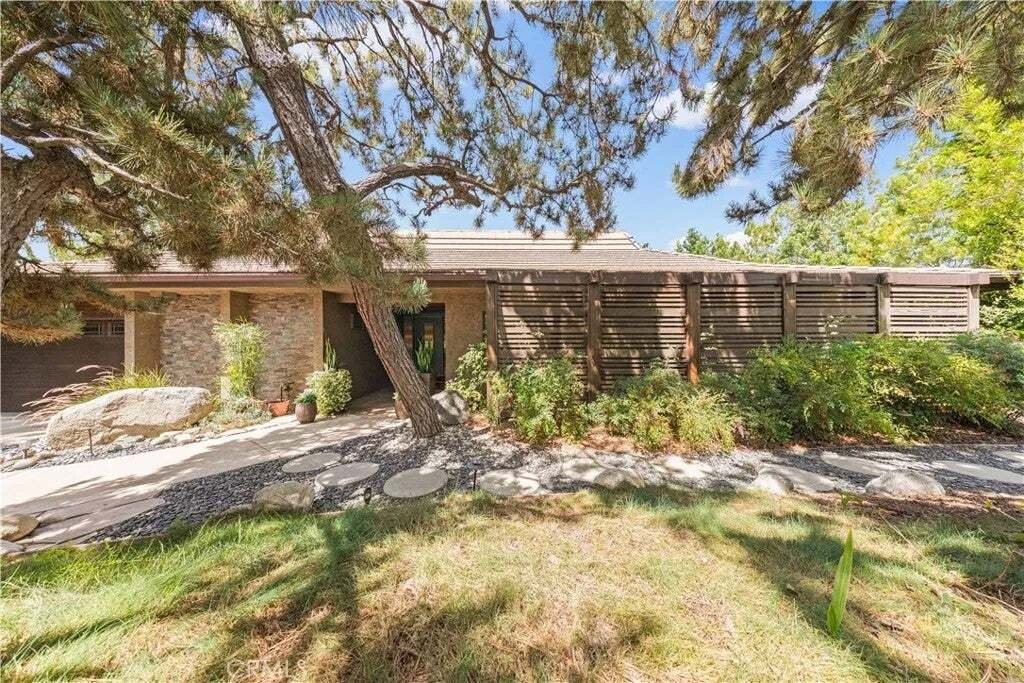 House in Claremont, California, United States 3 - 18654426