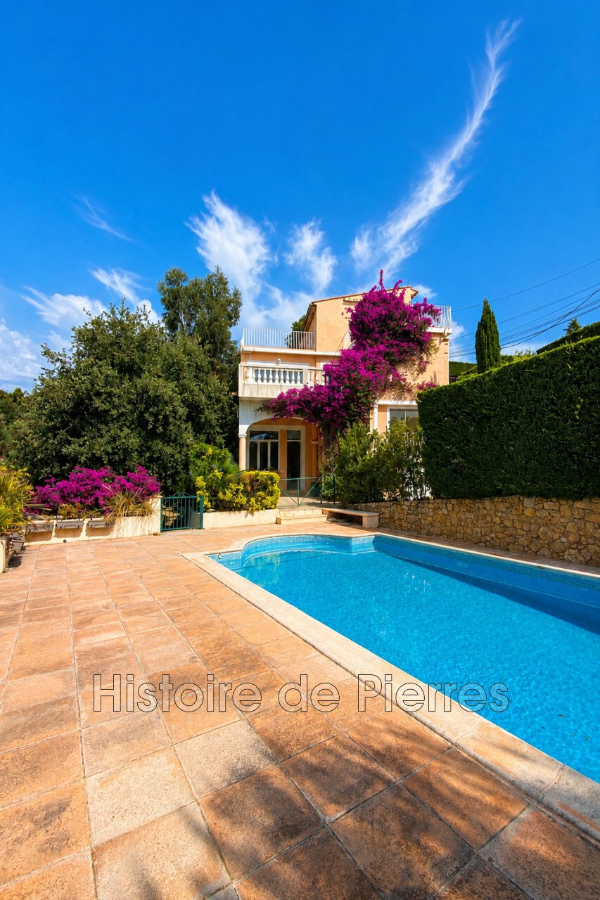 Villa in Grimaud, Provence-Alpes-Côte d'Azur, France 1 - 18651691