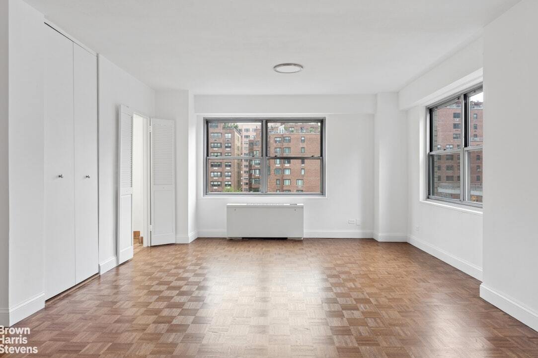 Co Op in New York, New York, United States 5 - 17921136