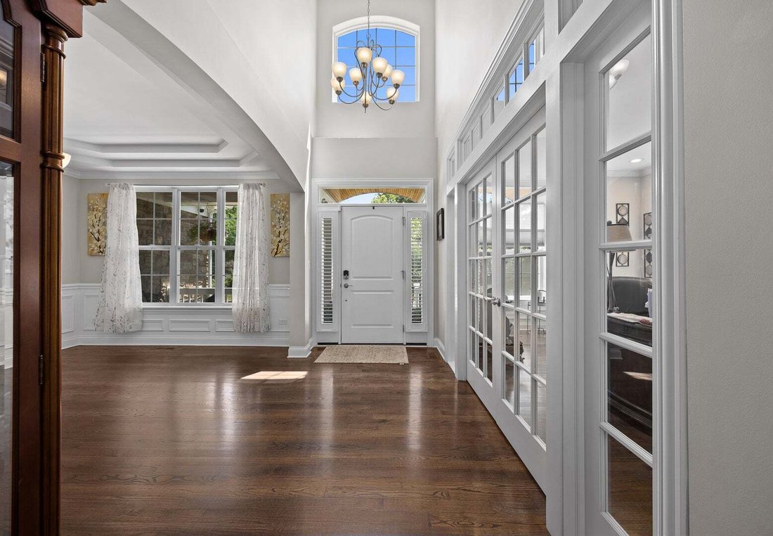 House in Downers Grove, Illinois, United States 2 - 18654262