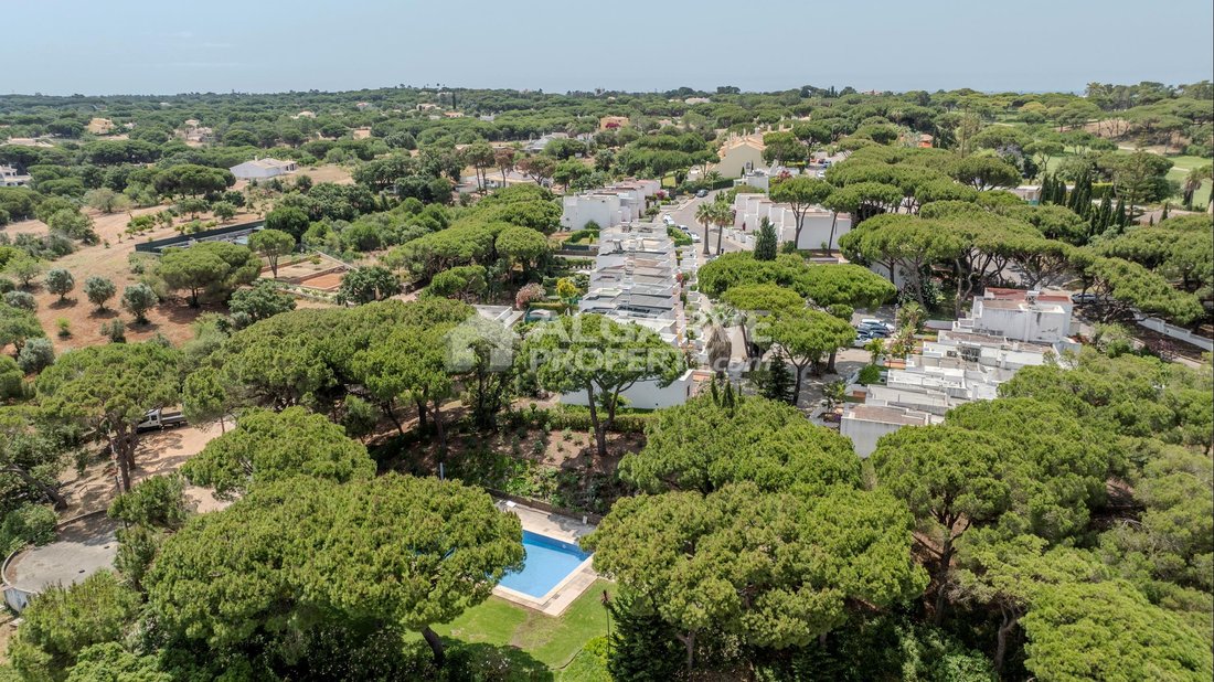 Townhouse in Vilamoura, Quarteira, Algarve 1 - 18655283