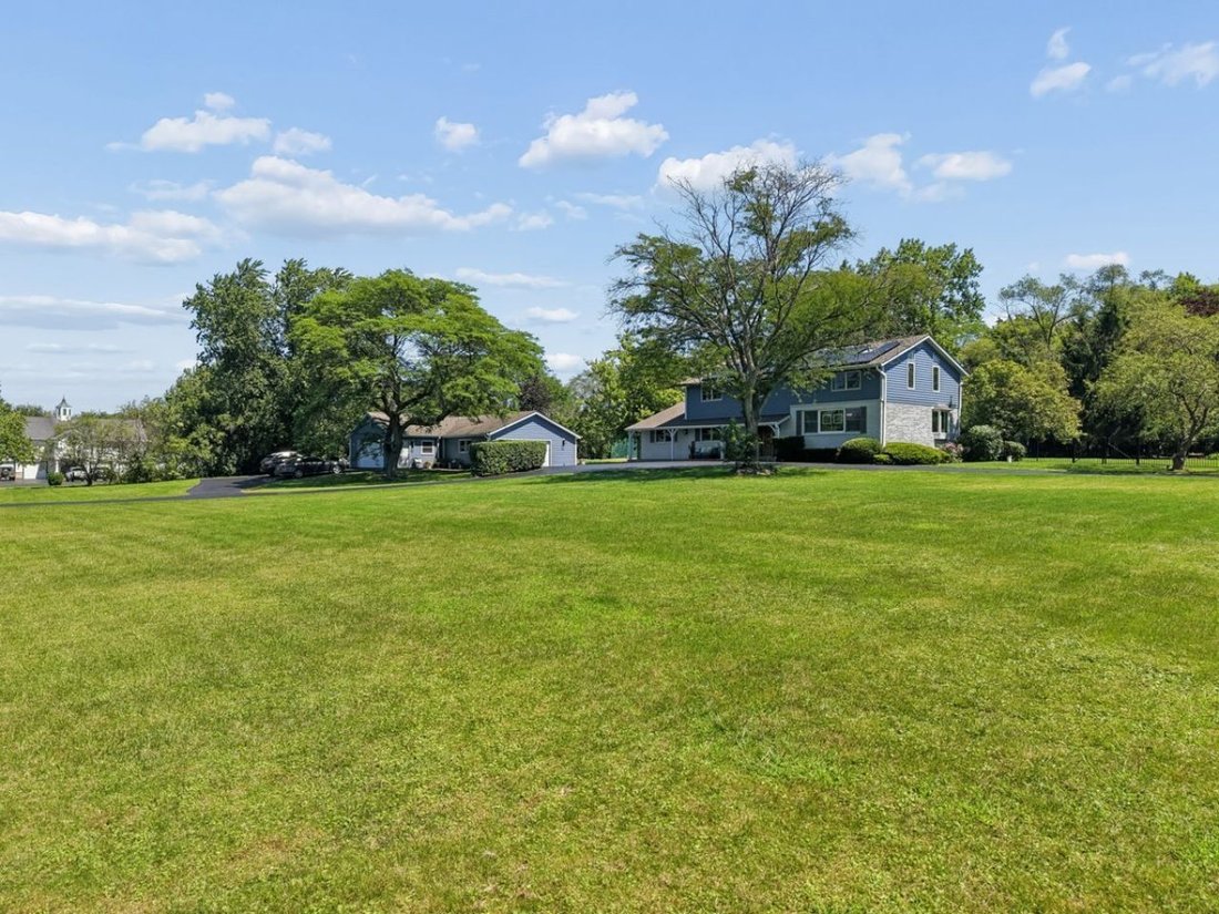 House in Libertyville, Illinois, United States 1 - 18656062