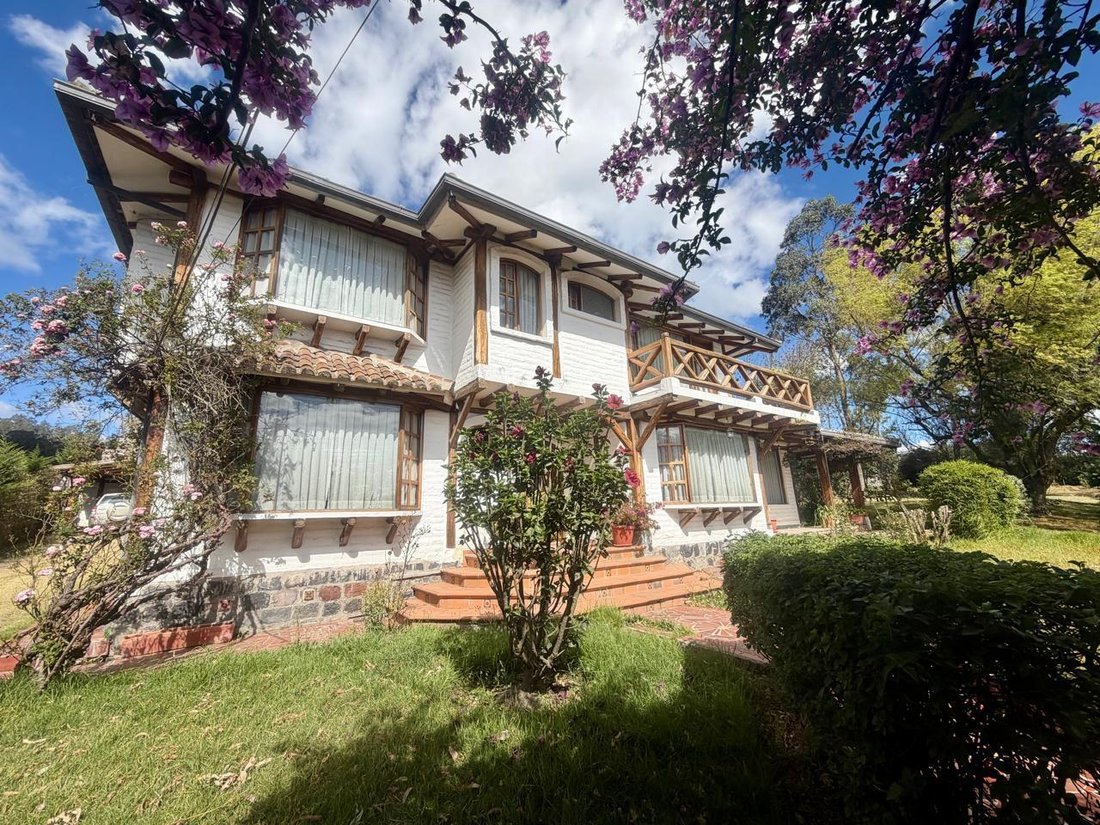 House in Quito, Pichincha, Ecuador 3 - 18651647