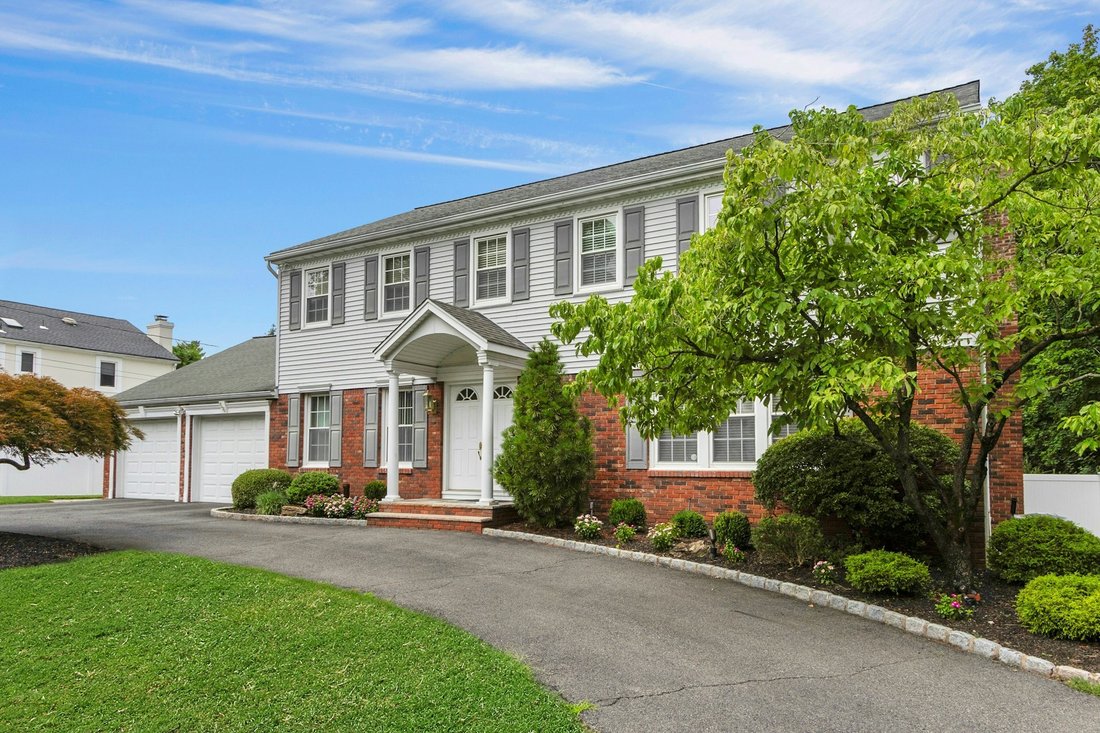 House in Closter, New Jersey, United States 5 - 18651952