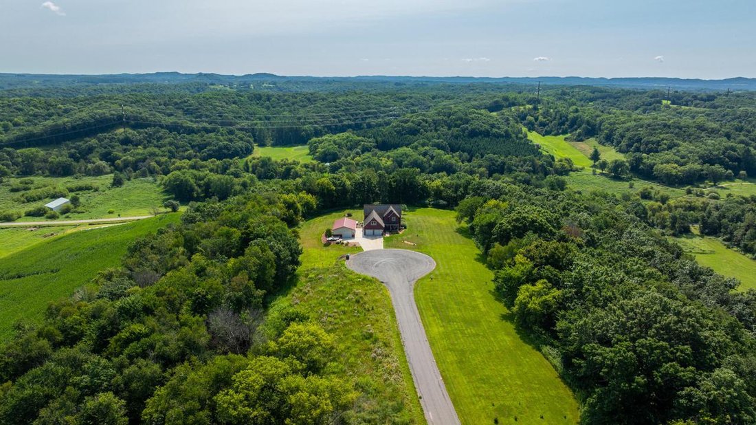 House in Blair, Wisconsin, United States 2 - 18650682