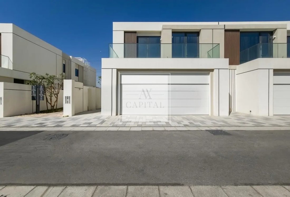 Villa in MBR City / Mohammed Bin Rashid City, Dubai, United Arab Emirates 1 - 18652311