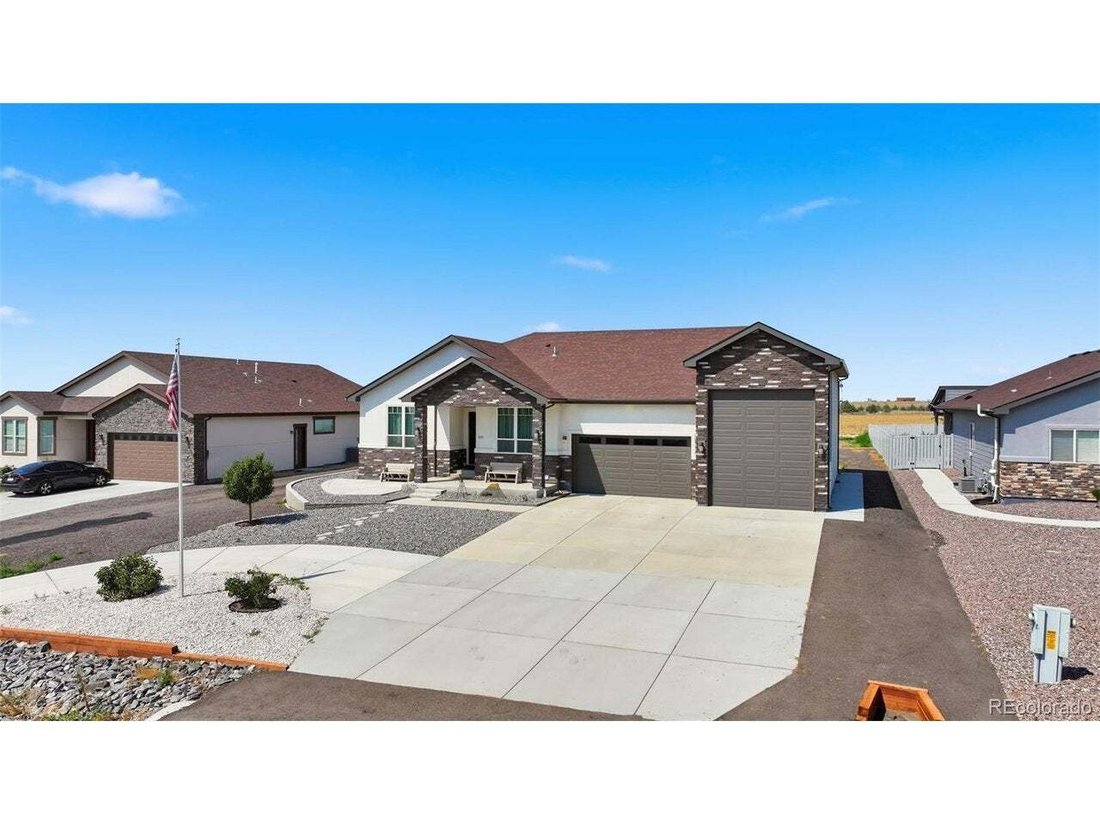 House in Keenesburg, Colorado, United States 3 - 18653339