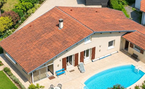 House in Tosse, Nouvelle-Aquitaine, France 1