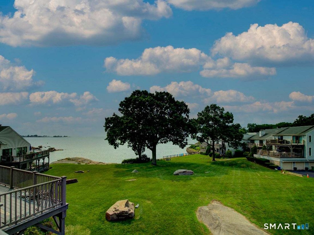 Condo in Branford, Connecticut, United States 4 - 18653717