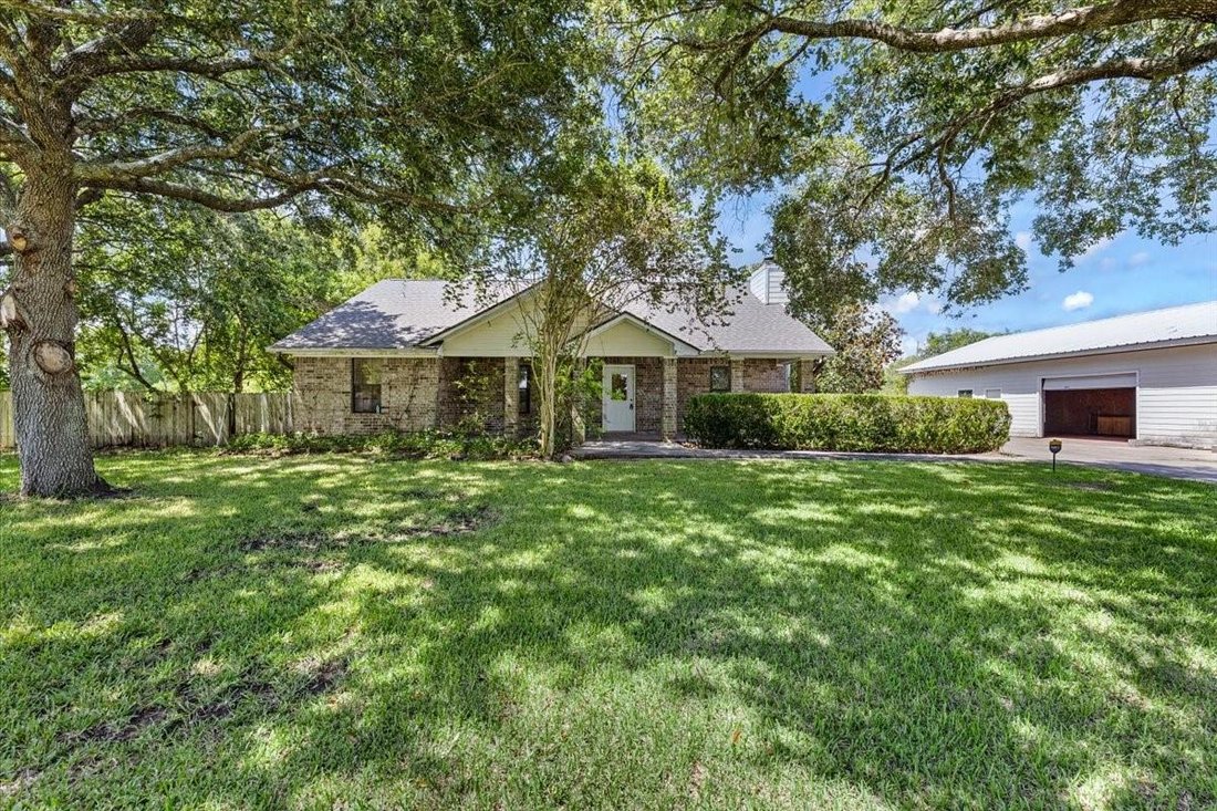 House in Alvin, Texas, United States 4 - 18654947