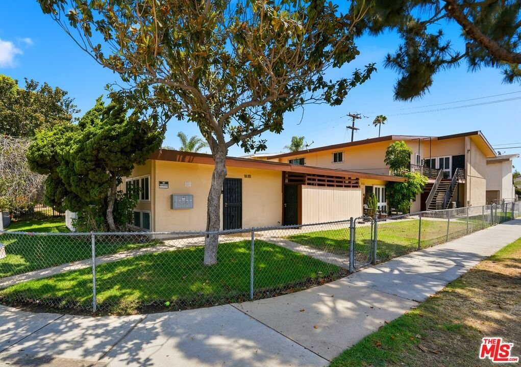 Inglewood, California, United States 4 - 18653206