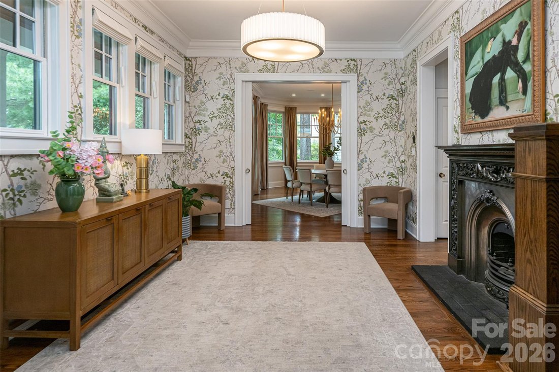 House in Asheville, North Carolina, United States 4 - 18652055