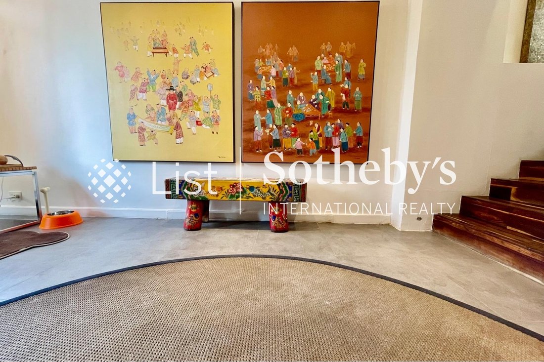 Apartment in Tai Tam, Hong Kong 2 - 18656051