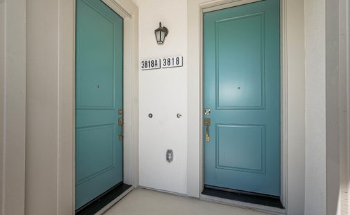Townhouse in Castro Valley, California, United States 1
