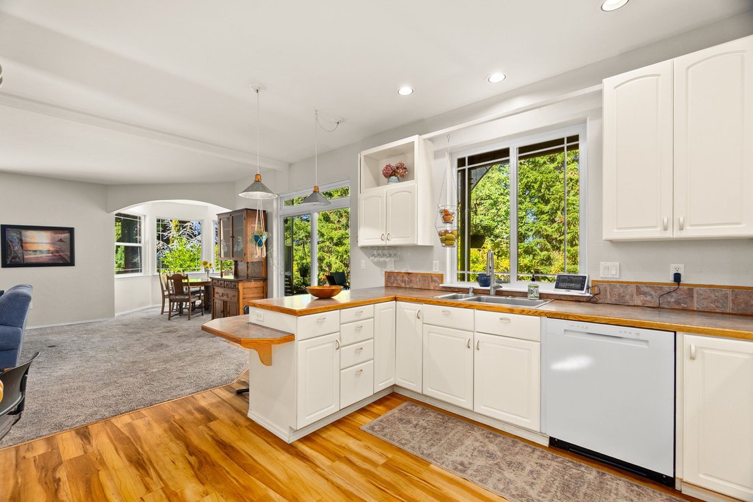 House in Olympia, Washington, United States 5 - 18652645