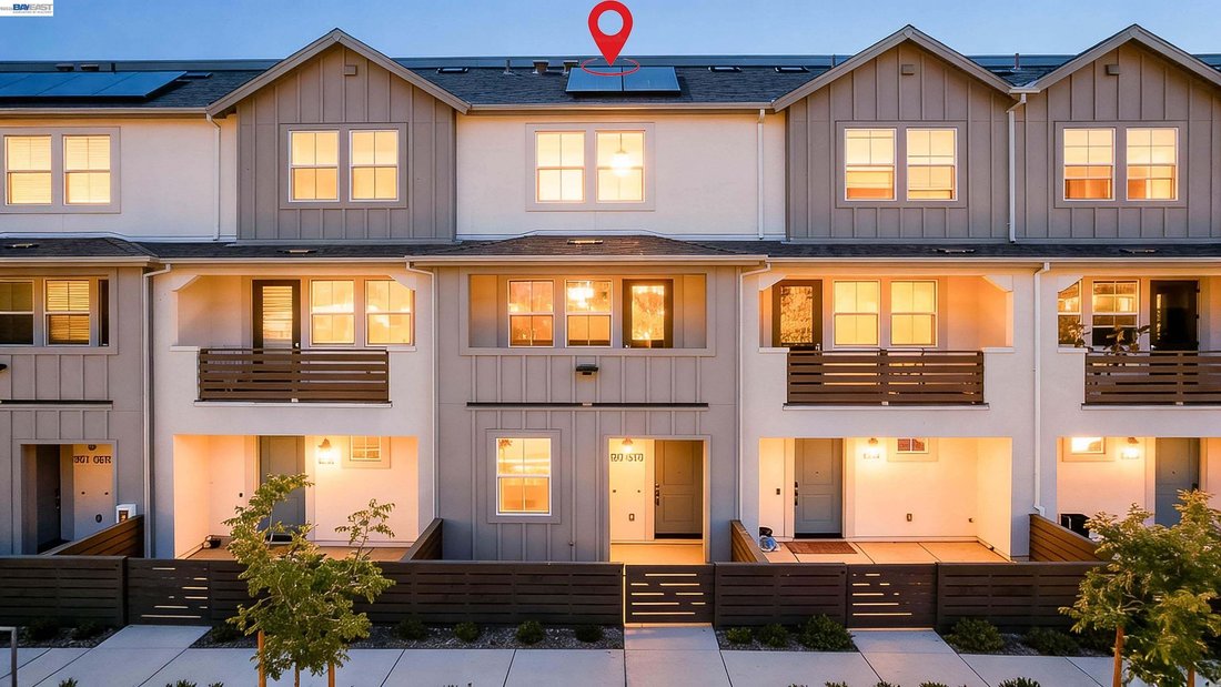 Townhouse in Castro Valley, California, United States 1 - 18653865