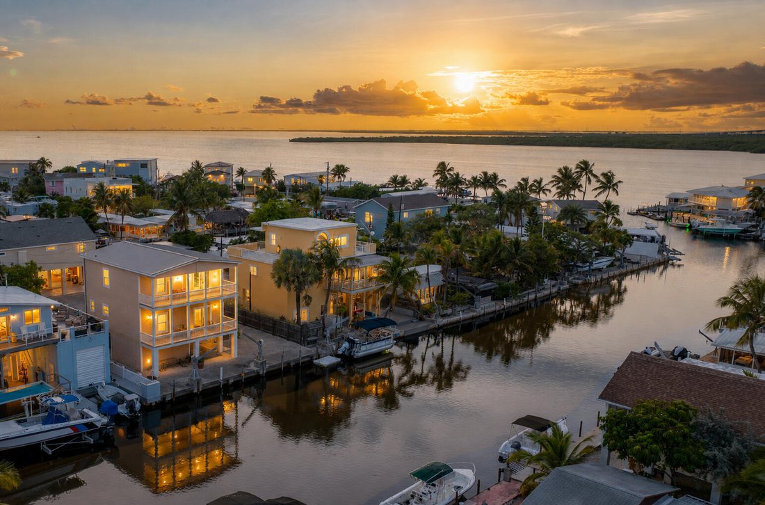 House in Key Colony Beach, Florida, United States 3 - 18652042