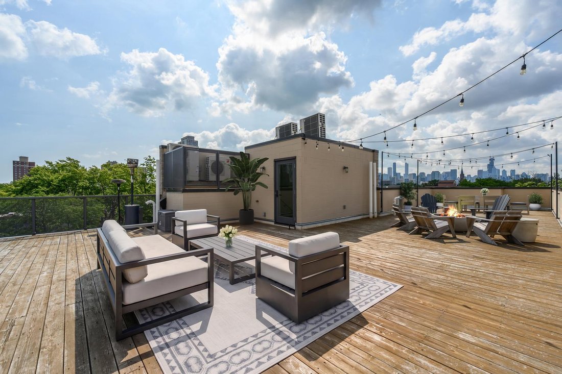 Condo in Chicago, Illinois, United States 2 - 18652023