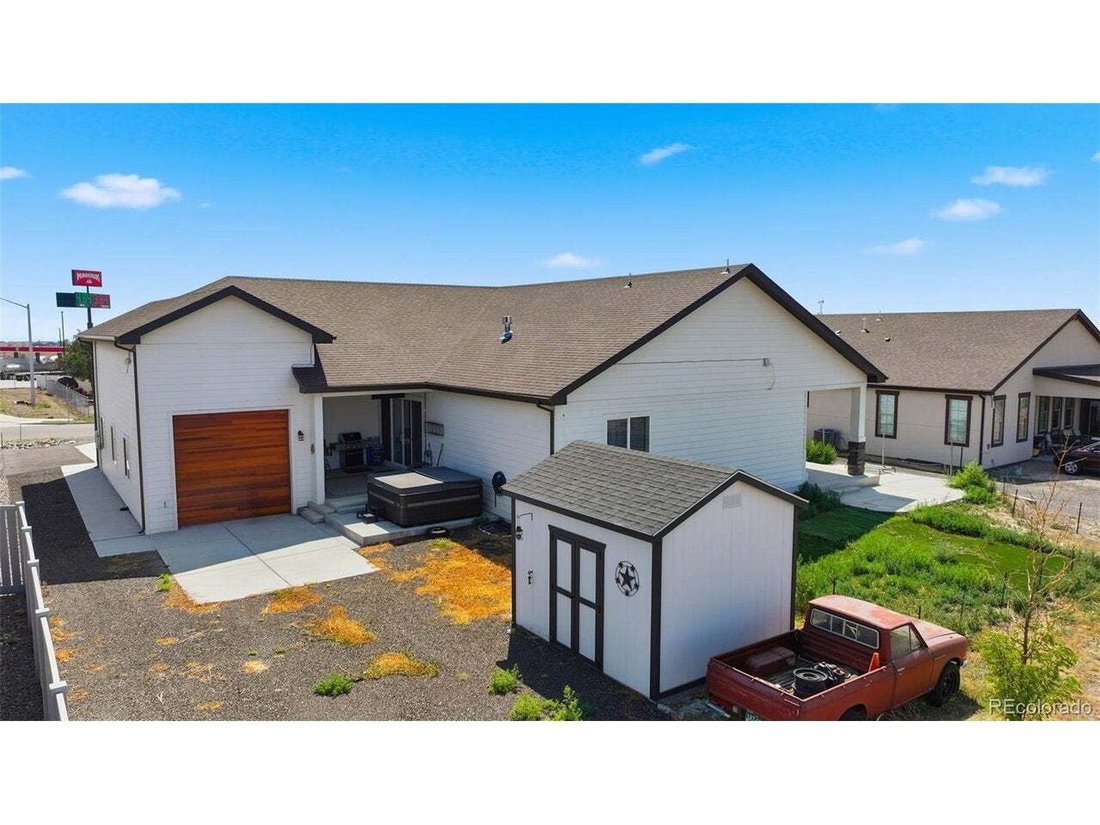 House in Keenesburg, Colorado, United States 5 - 18653339