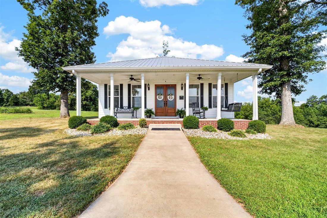 Farm Ranch in Scottsville, Kentucky, United States 1 - 18651244