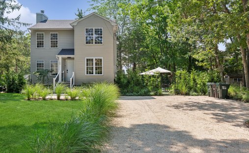 Hampton Bays, New York, United States 1