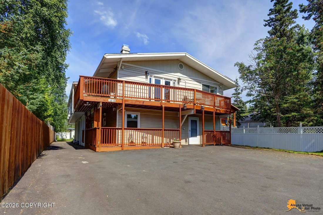 House in Anchorage, Alaska, United States 3 - 18651024