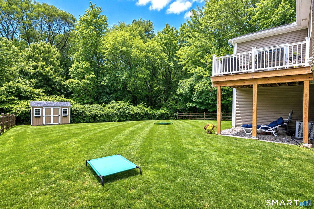 House in Milford, Connecticut, United States 3 - 18655009