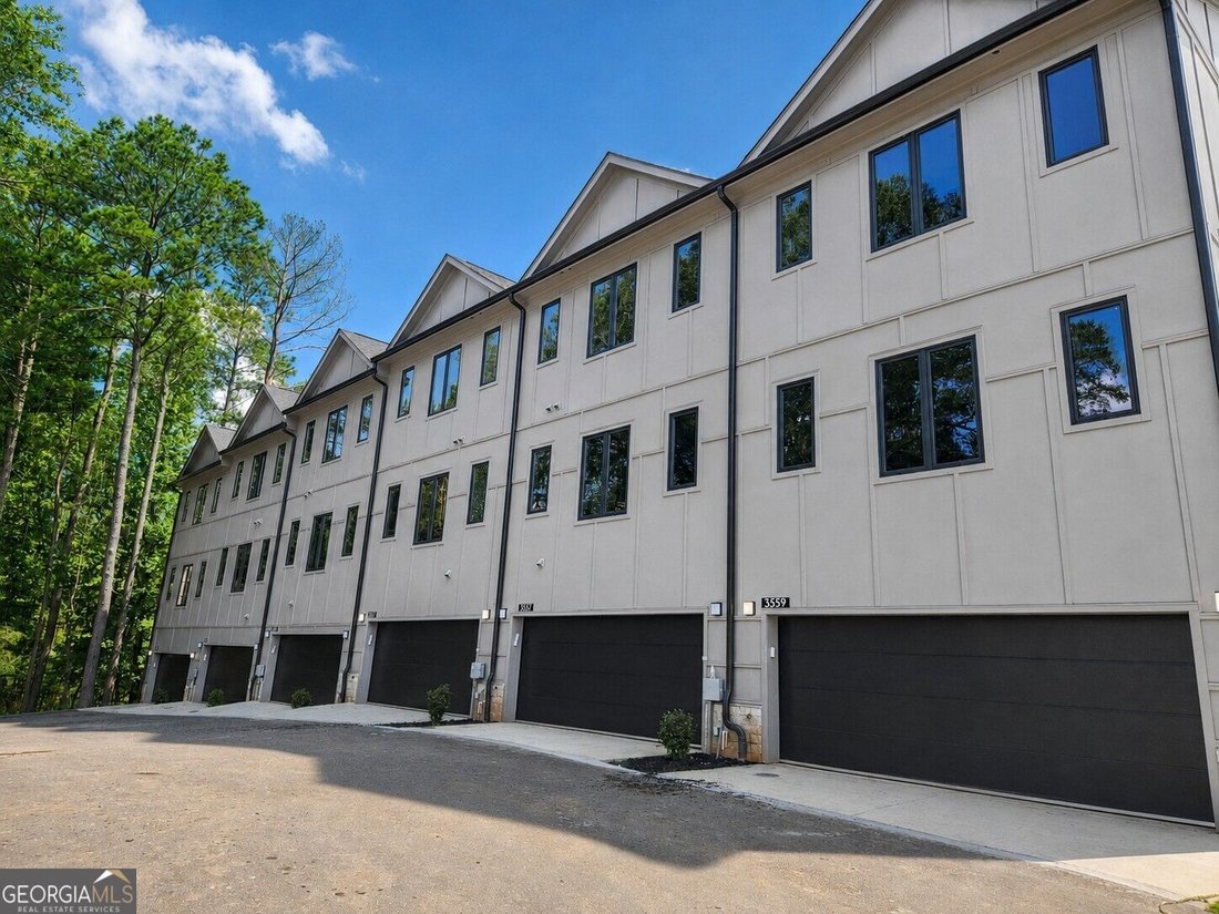 Townhouse in Suwanee, Georgia, United States 2 - 18654173