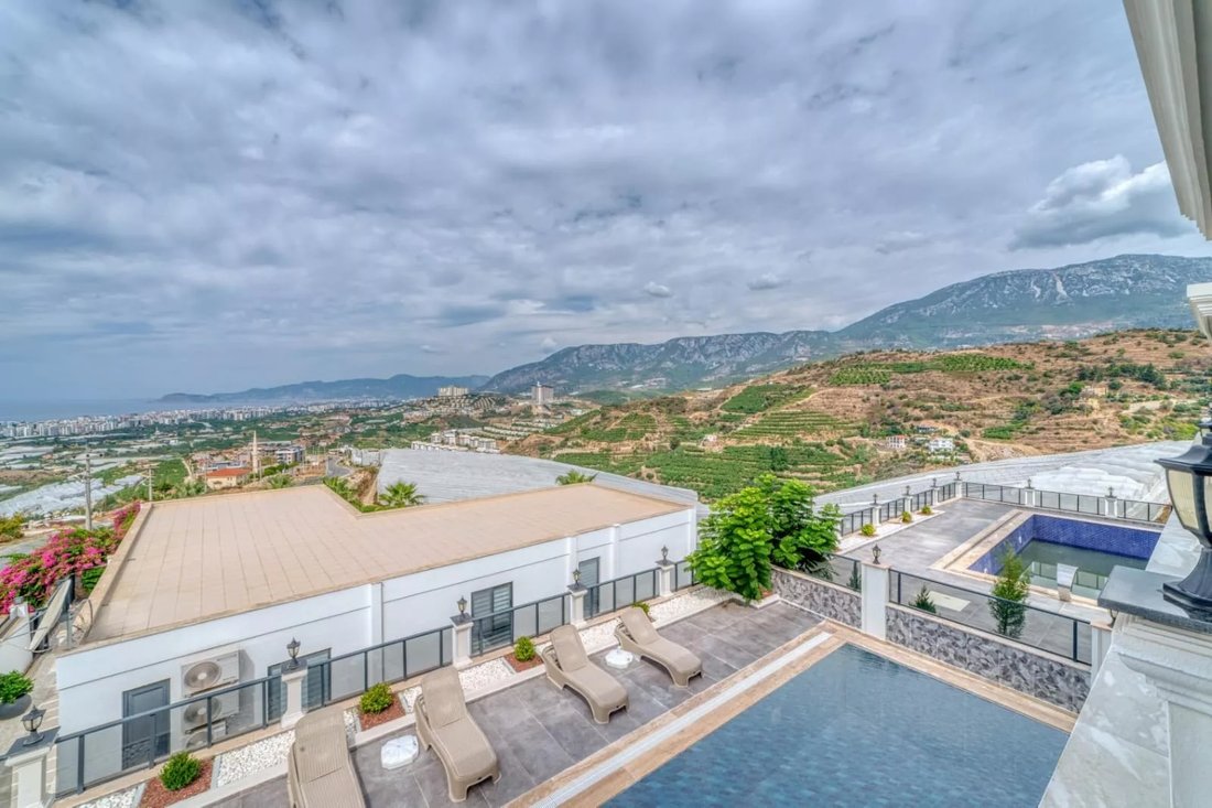Villa in Kargıcak, Antalya, Turkey 1 - 18652333