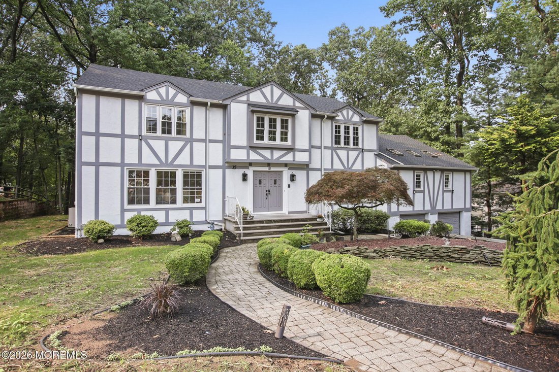 House in Marlboro Township, New Jersey, United States 2 - 18656318