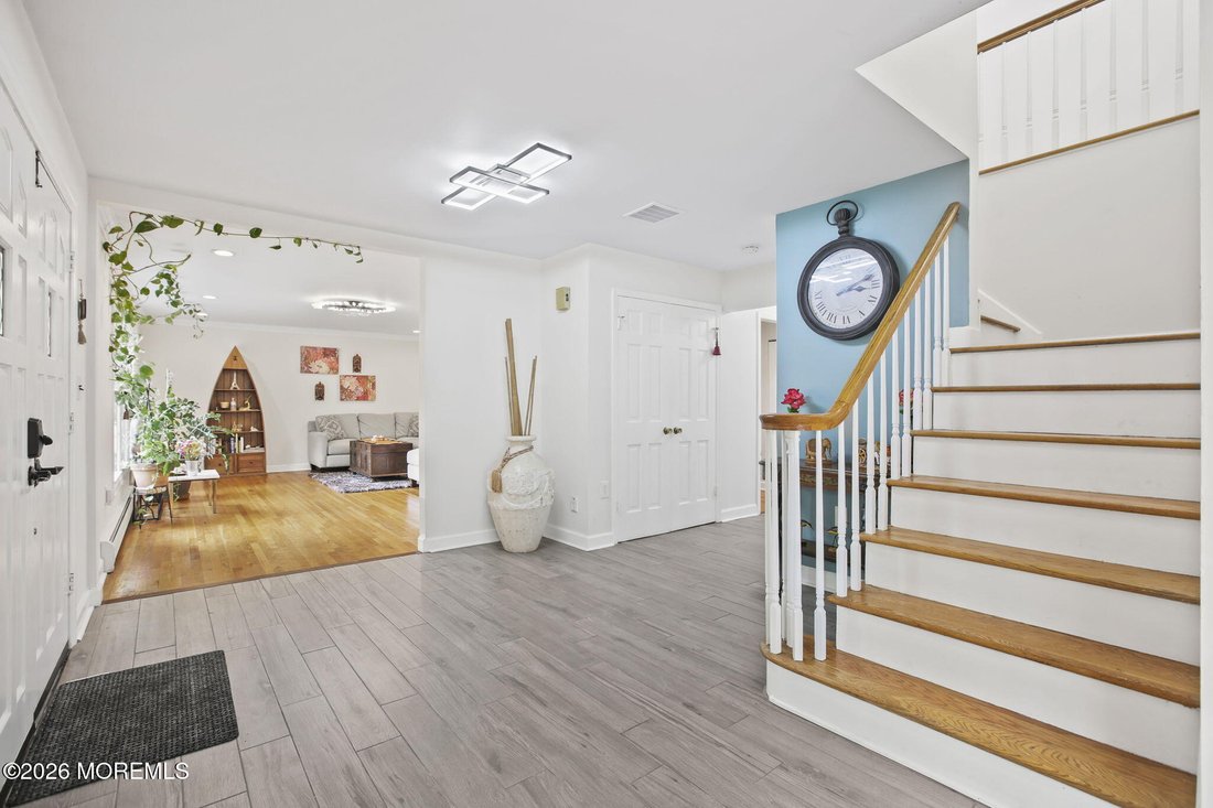 House in Marlboro Township, New Jersey, United States 5 - 18656318