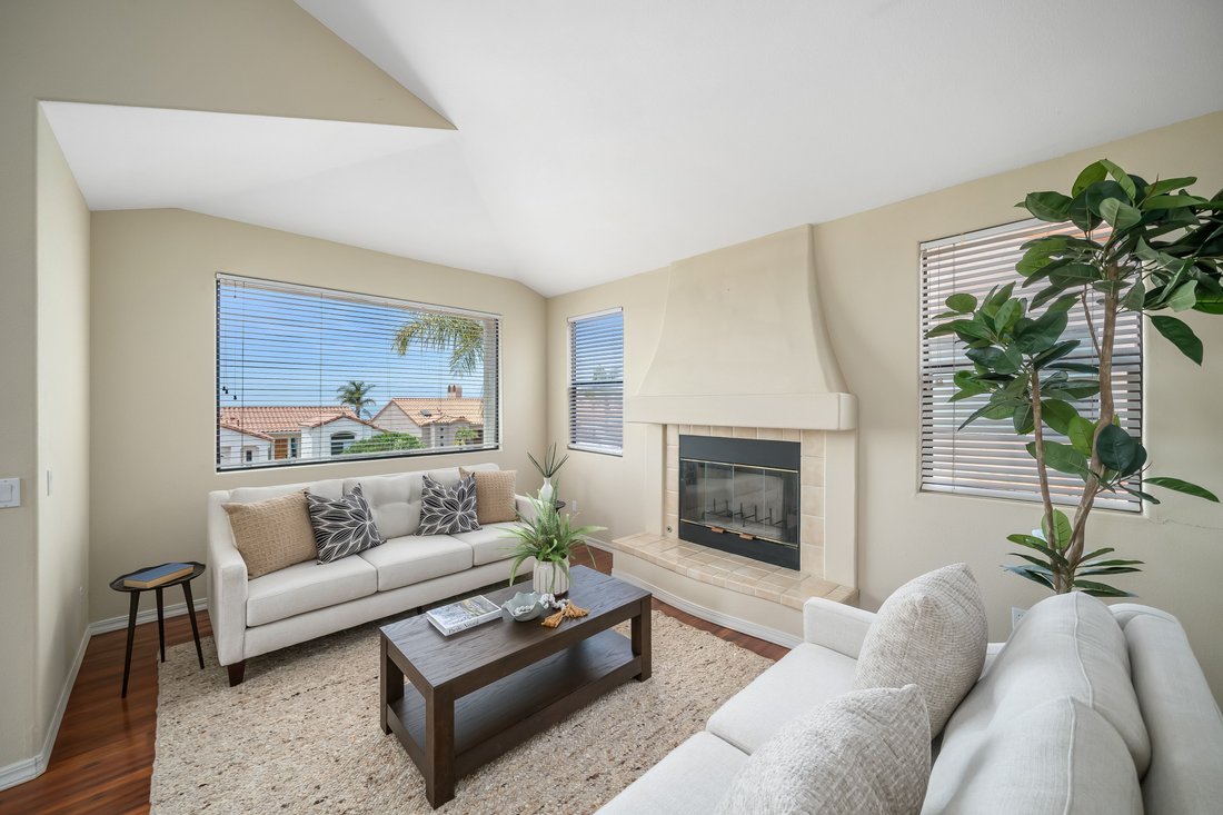 Pismo Beach, California, United States 3 - 18656320