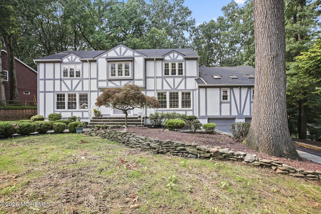 House in Marlboro Township, New Jersey, United States 1 - 18656318